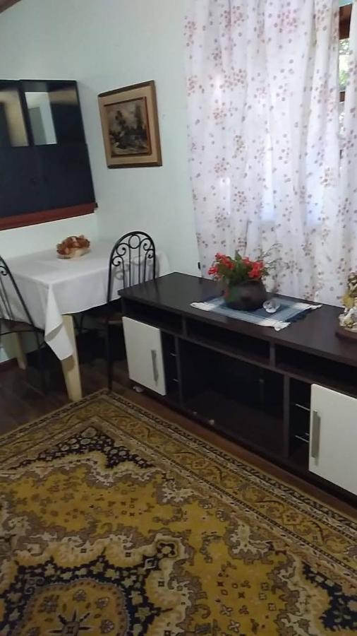 Chale Da Marcela Casa de hóspedes Campos do Jordão